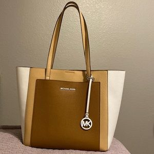Michael Kors gemma leather tote.